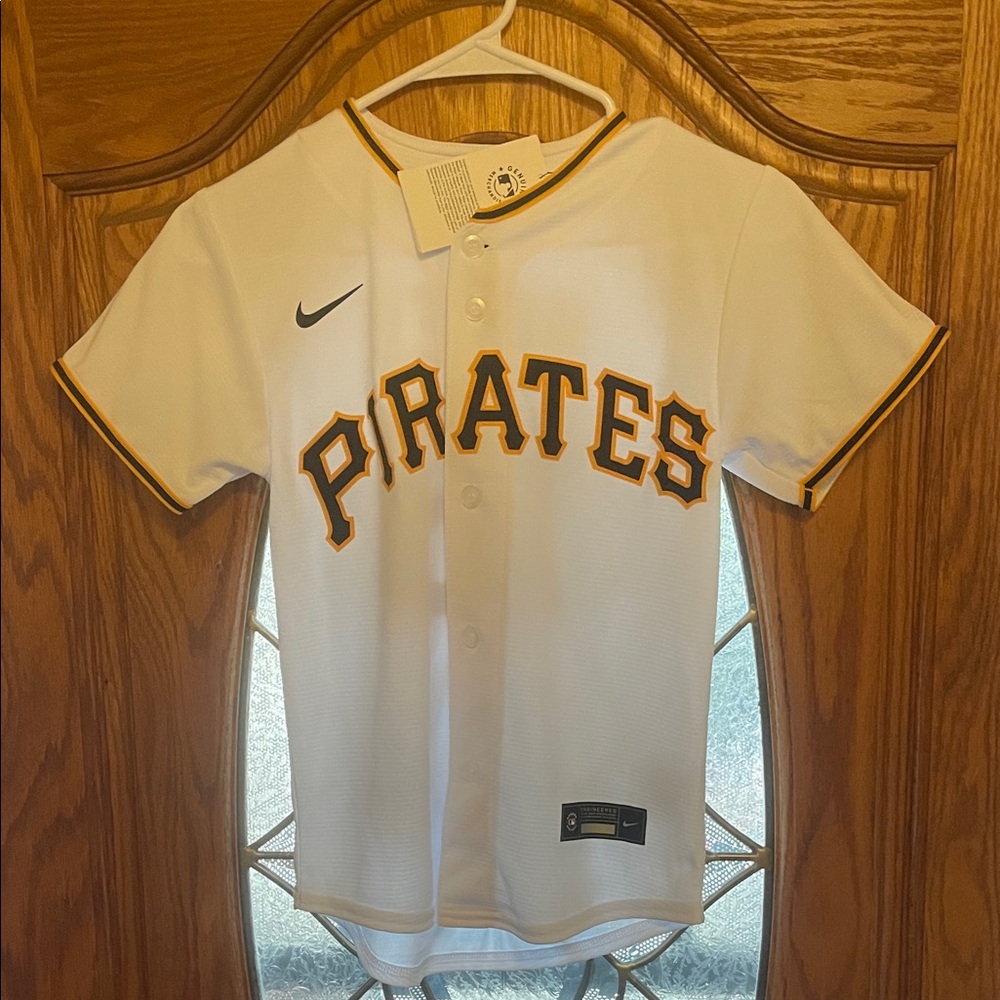 Nike White Pirates Jersey with Gold and Black Accents youth size small